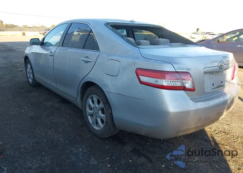 2011 Toyota Camry Se/Le/Xle from USA, damaged, VIN 4T1BF3EK9BU738566